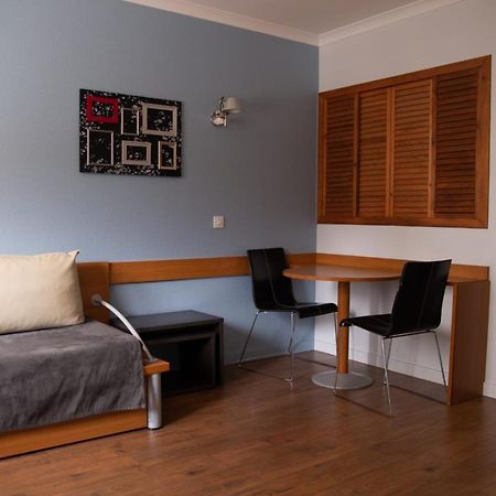 Confortable Apartment Near Porte De Versailles Issy-les-Moulineaux Esterno foto